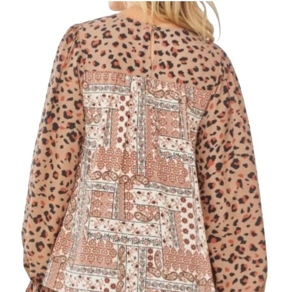 Andree by Unit animal print Size Small - Picture 2 of 7